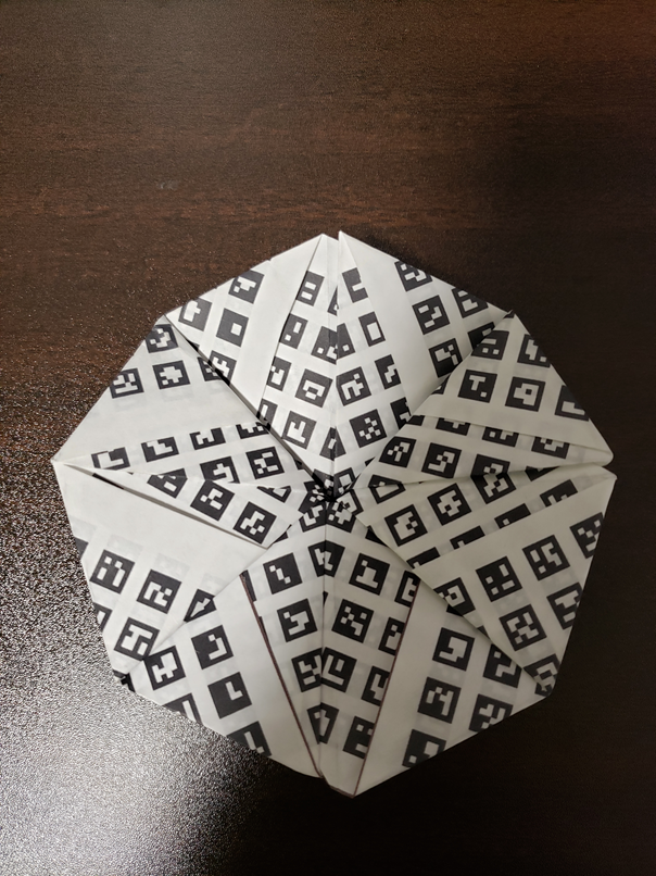 図3.6 作成した花の折り紙